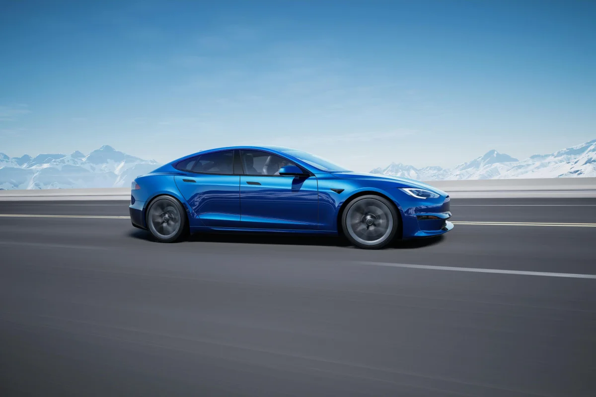 Tesla Model S profile driving