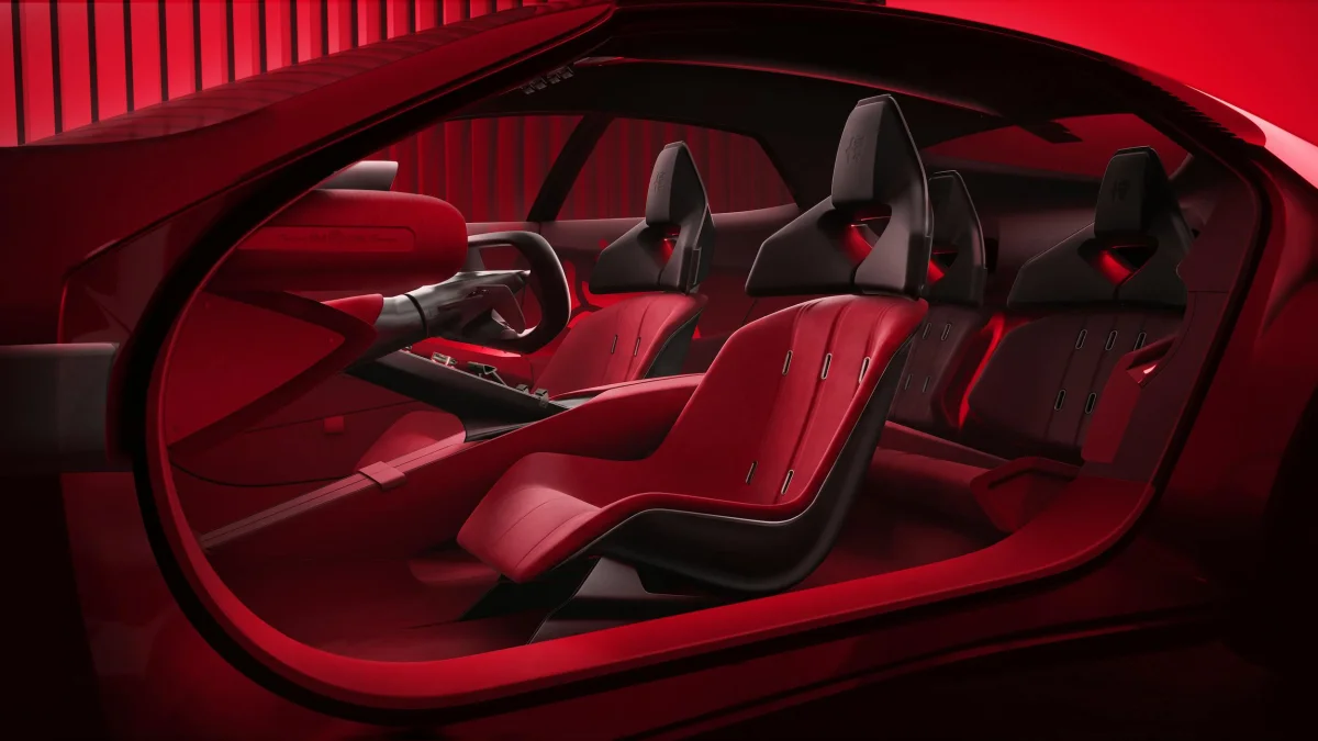 Alfo Romeo Cuorerosso concept interior