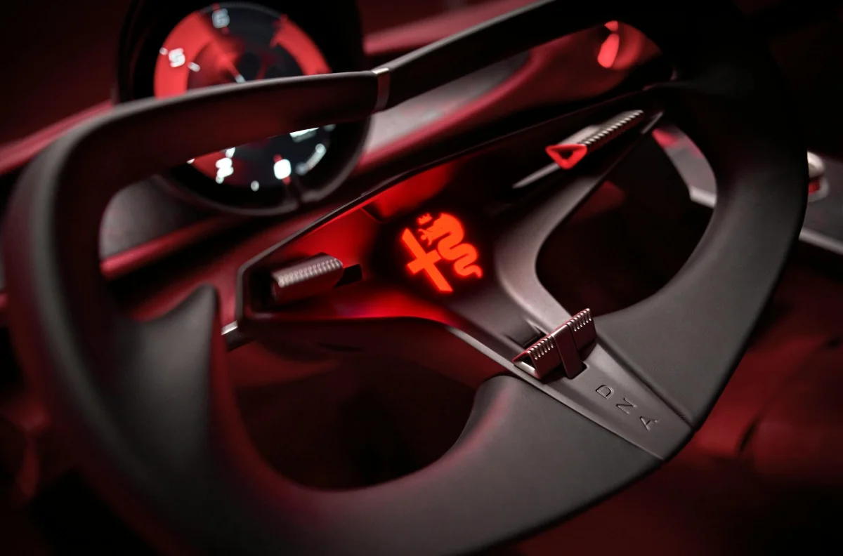 Alfo Romeo Cuorerosso concept steering wheel detail
